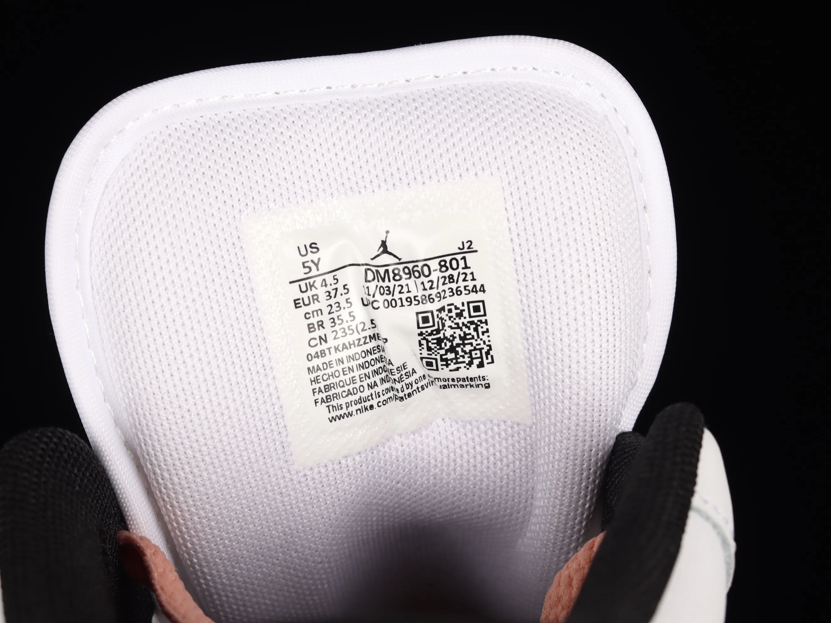 All categories Air Jordan Jordan series basketball shoes Air Jordan 1 Low G version pure original Air Jordan 1 Low AJ1 Joe 1 white and black powder low-top cultural leisure sports sneakers DM8960-801